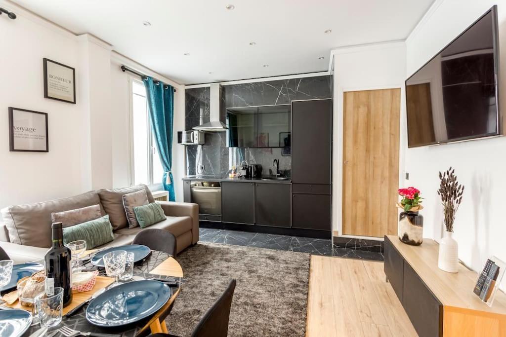 Suite Paris, Tour Eiffel, Champs Elysees エクステリア 写真