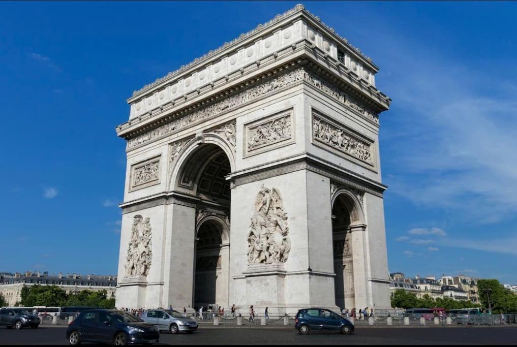 Suite Paris, Tour Eiffel, Champs Elysees エクステリア 写真