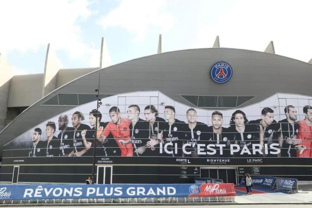 Suite Paris, Tour Eiffel, Champs Elysees エクステリア 写真