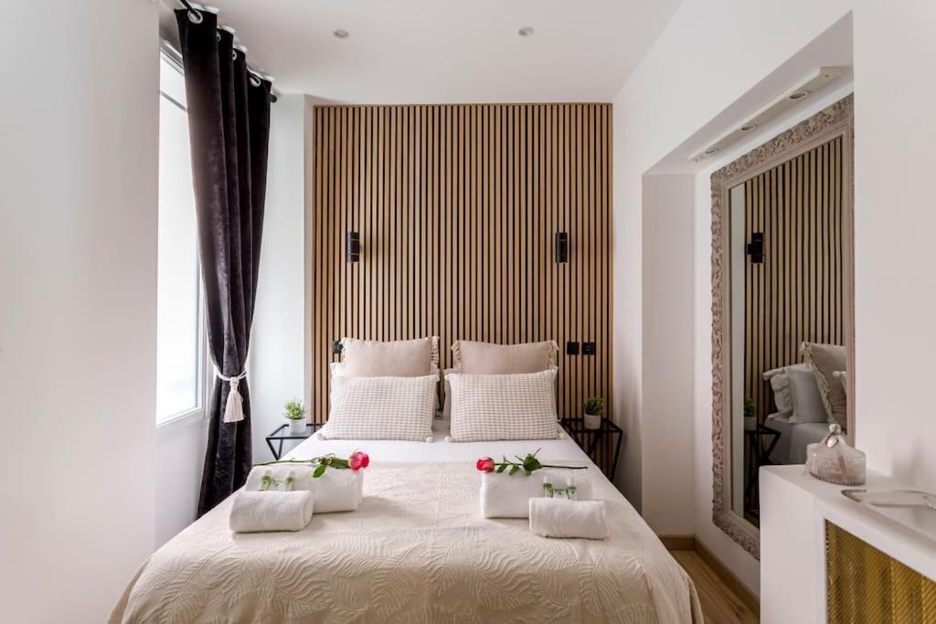 Suite Paris, Tour Eiffel, Champs Elysees エクステリア 写真